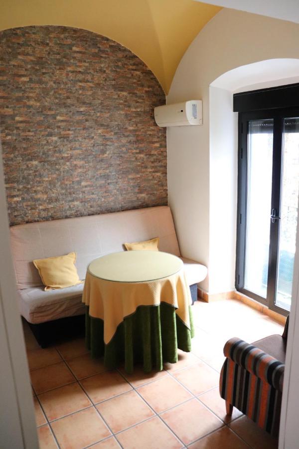 Apartamentos Las Buganvillas Caceres Ngoại thất bức ảnh